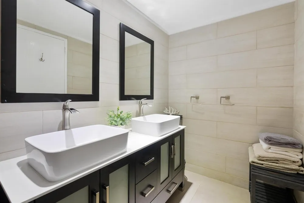 4001 S Ocean Drive #8E Hollywood, FL 33019