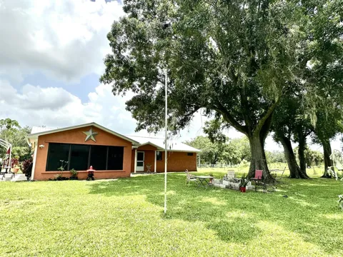 840 NW 141st Street