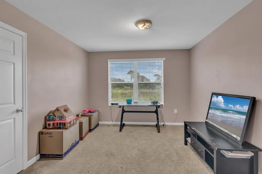 1615 Lexington Square SW Vero Beach, FL 32962