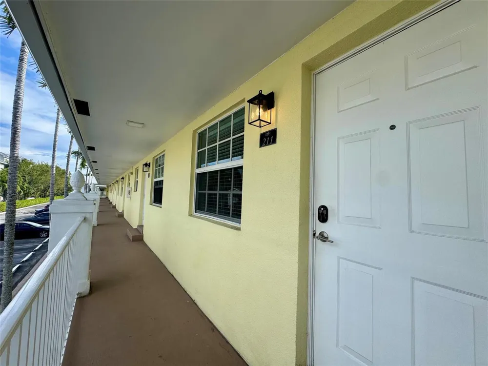 2660 NE 8th Avenue #211 Wilton Manors, FL 33334