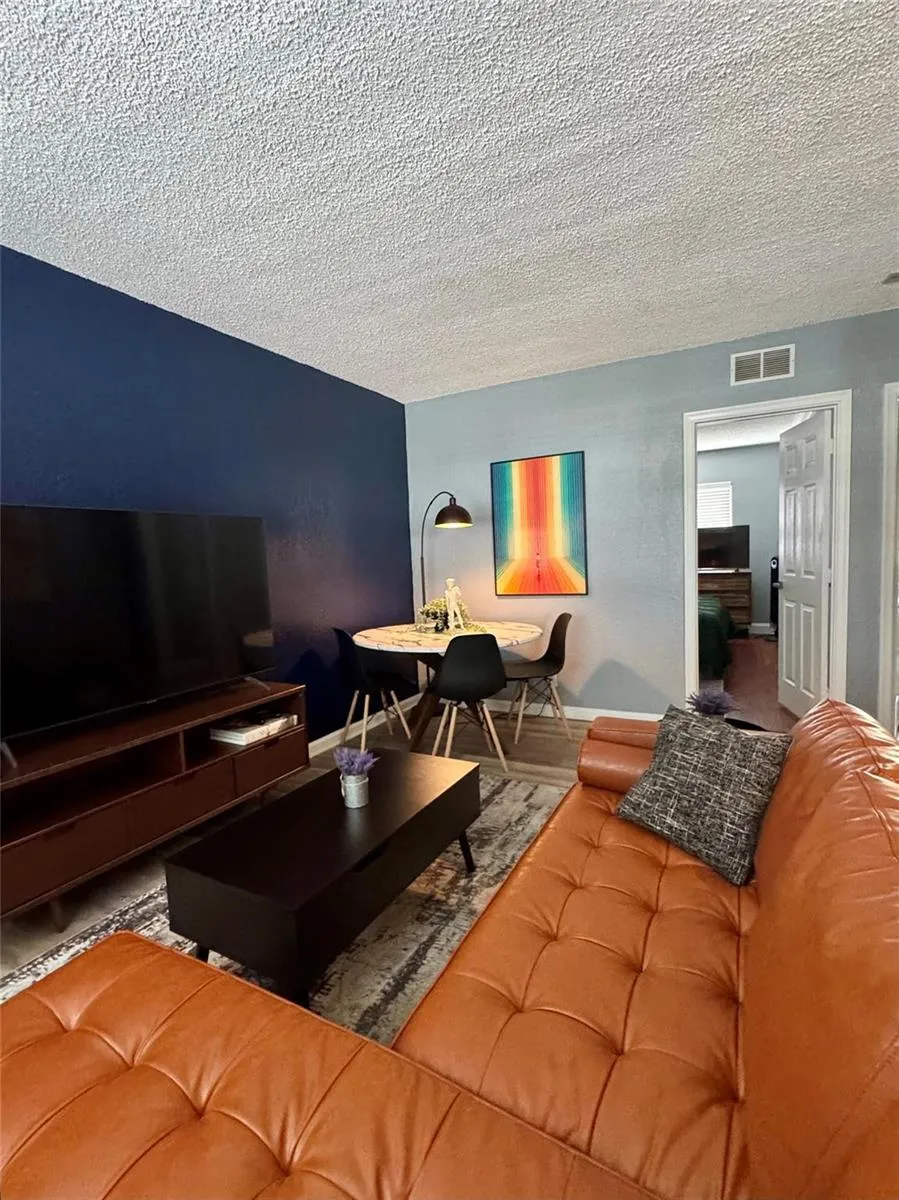 2660 NE 8th Avenue #211 Wilton Manors, FL 33334