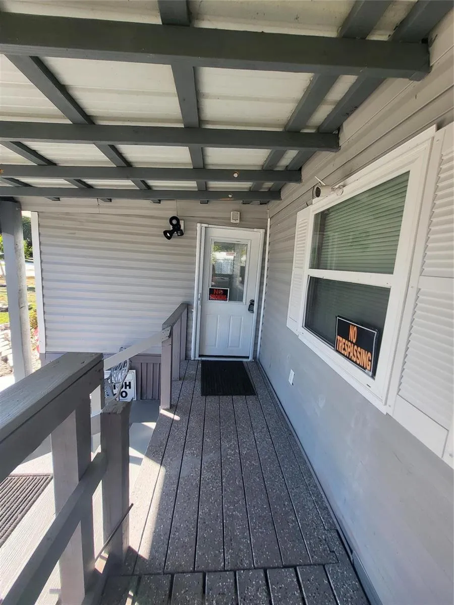 4037 SE 27th Street Okeechobee, FL 34974