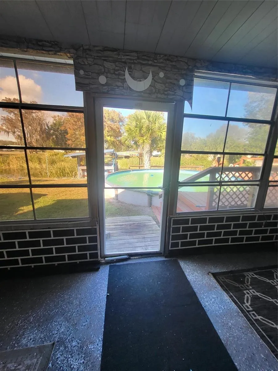 4037 SE 27th Street Okeechobee, FL 34974