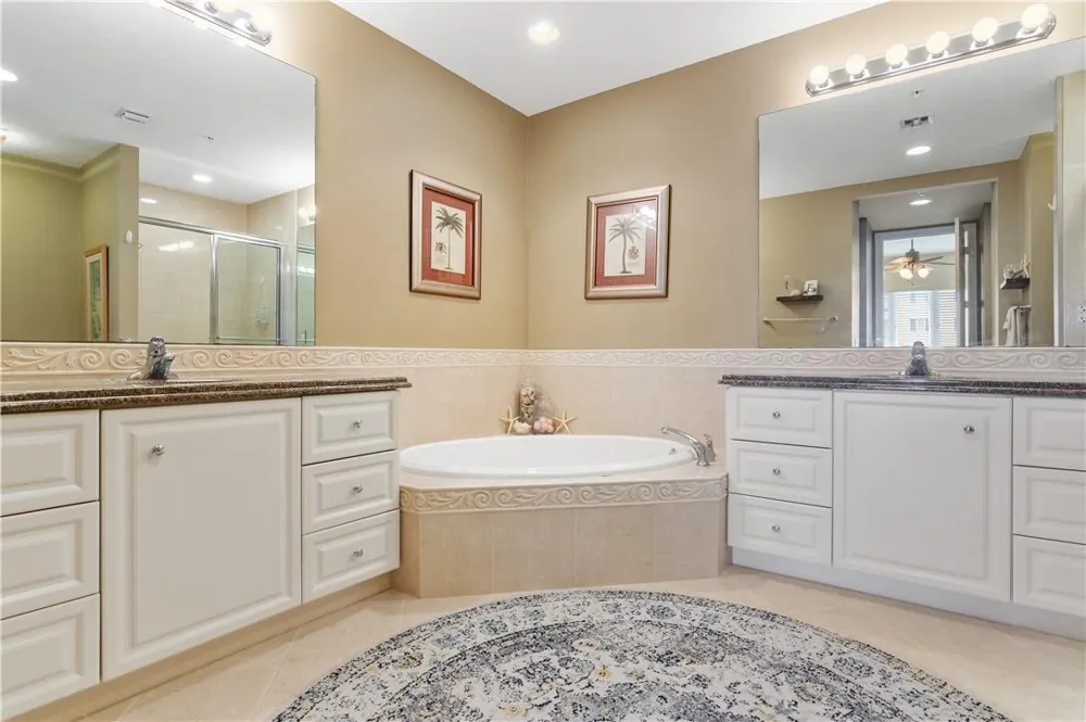 19 Harbour Isle Drive #106 Hutchinson Island, FL 34949