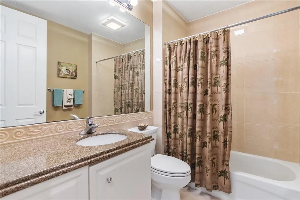 19 Harbour Isle Drive #106 Hutchinson Island, FL 34949