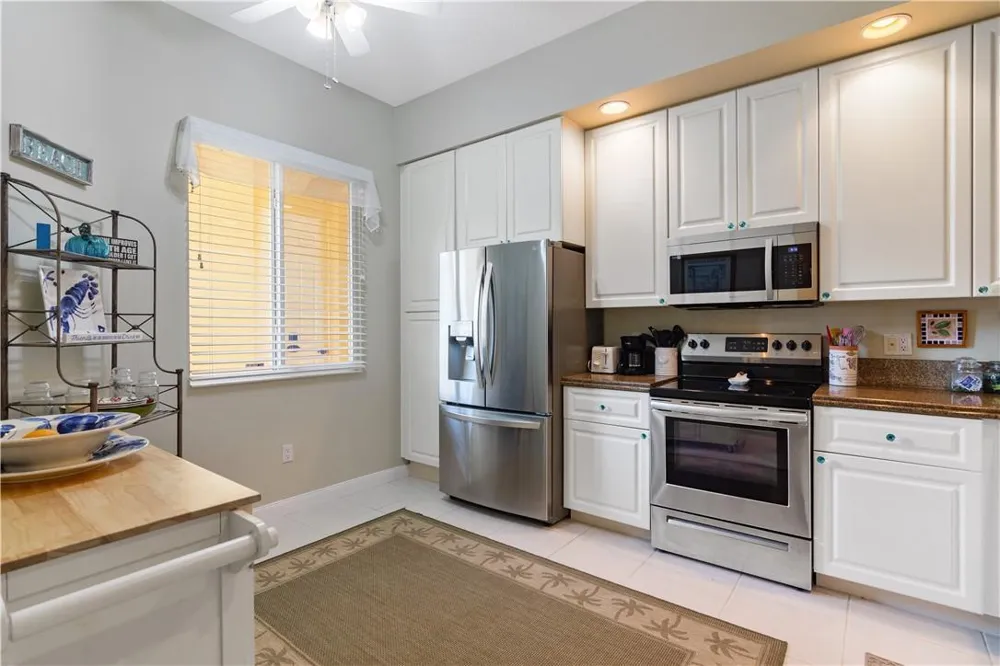 19 Harbour Isle Drive #106 Hutchinson Island, FL 34949