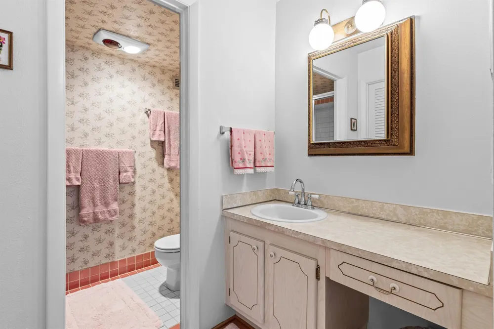 1237 Hillsboro Mile #101 Hillsboro Beach, FL 33062