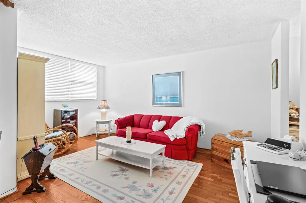 1237 Hillsboro Mile #101 Hillsboro Beach, FL 33062