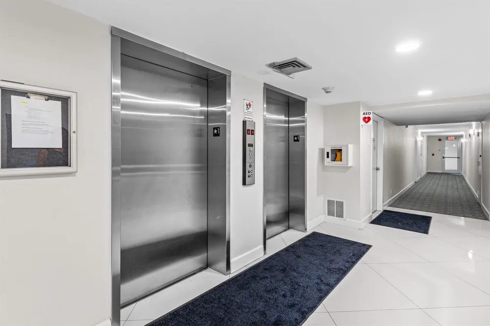 1237 Hillsboro Mile #101 Hillsboro Beach, FL 33062