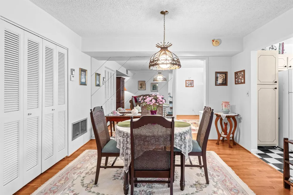 1237 Hillsboro Mile #101 Hillsboro Beach, FL 33062