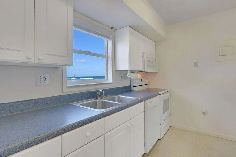 1501 NE Ocean Boulevard #2 Stuart, FL 34996