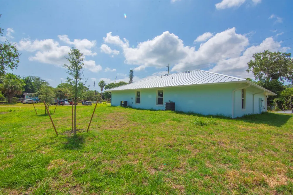 1405 Avenue G #Apt A Fort Pierce, FL 34950
