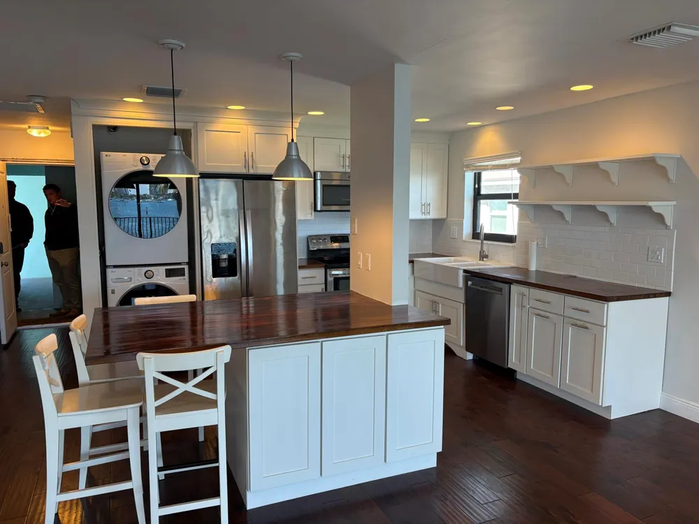 360 Wilma Circle #5 Riviera Beach, FL 33404