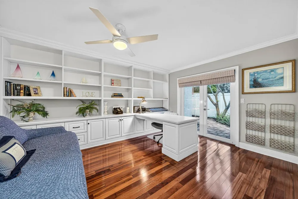 2081 NE 25th Street Lighthouse Point, FL 33064
