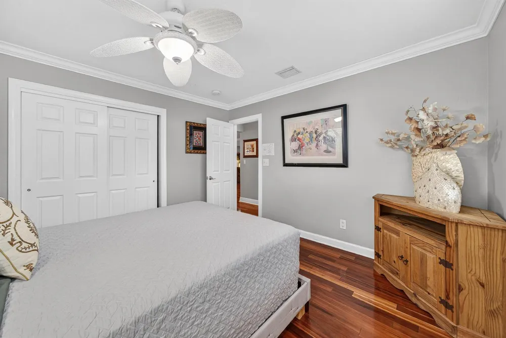 2081 NE 25th Street Lighthouse Point, FL 33064