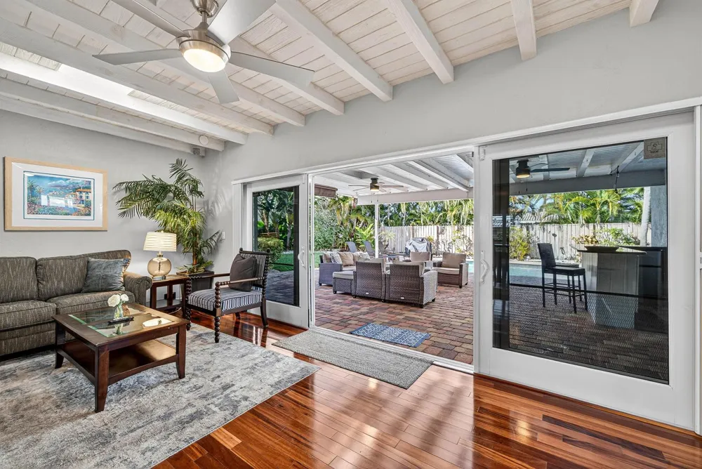 2081 NE 25th Street Lighthouse Point, FL 33064