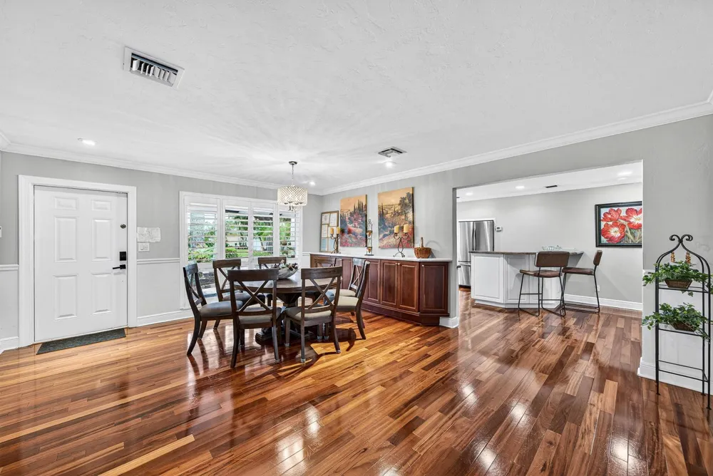 2081 NE 25th Street Lighthouse Point, FL 33064