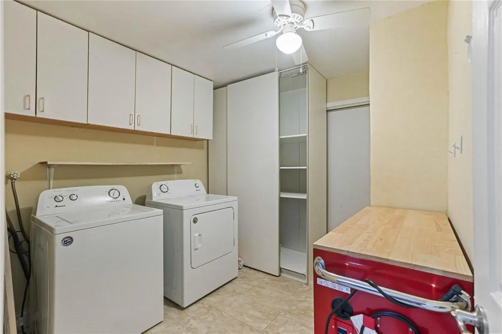 51 NE 49th Street Fort Lauderdale, FL 33334