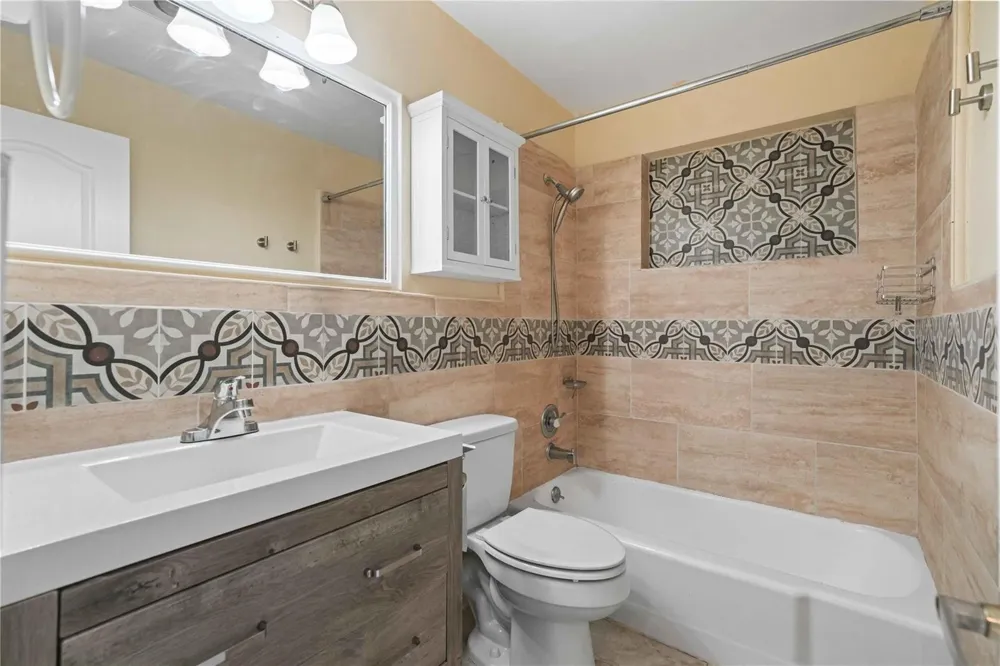 51 NE 49th Street Fort Lauderdale, FL 33334