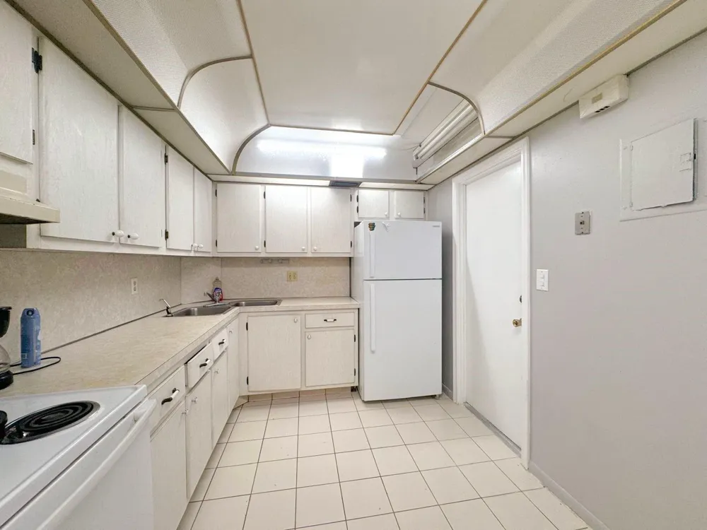 12 NE 19th Court #204A Wilton Manors, FL 33305