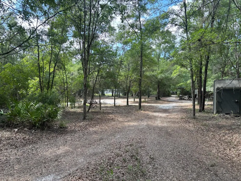 423 NW Bright Lake Court 