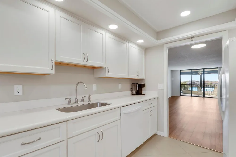 1748 Jupiter Cove Drive #417 Jupiter, FL 33469