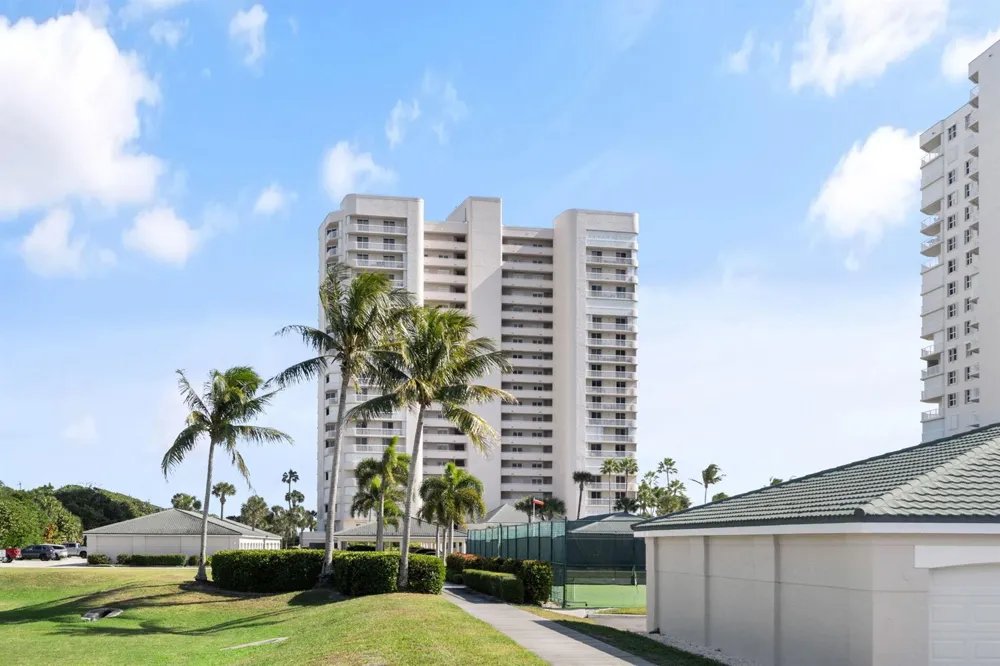 5051 Highway A1a #12-1 Hutchinson Island, FL 34949
