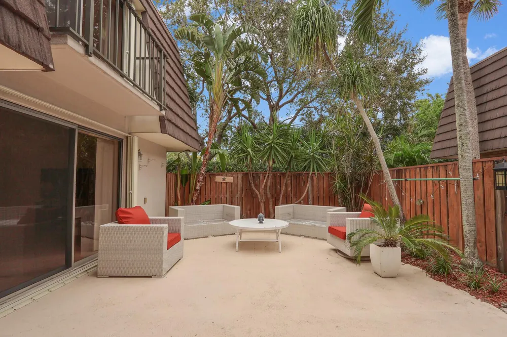 1138 11th Court Jupiter, FL 33477