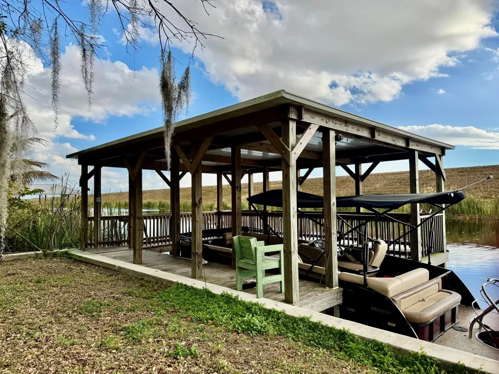 4390 Us Highway 441 SE Okeechobee, FL 34974