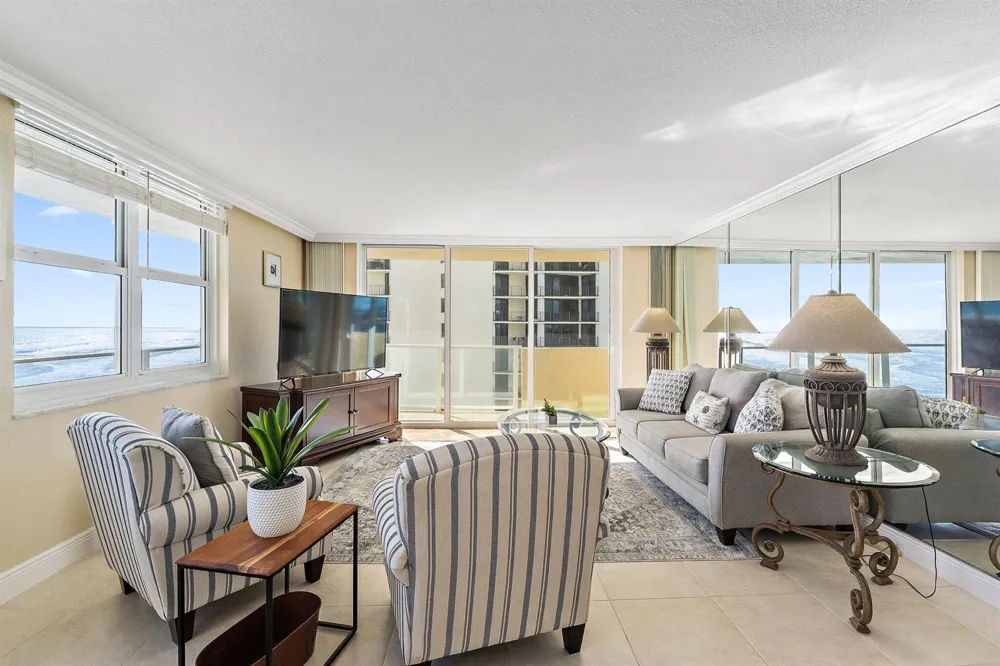 5440 Ocean Drive #907 Singer Island, FL 33404