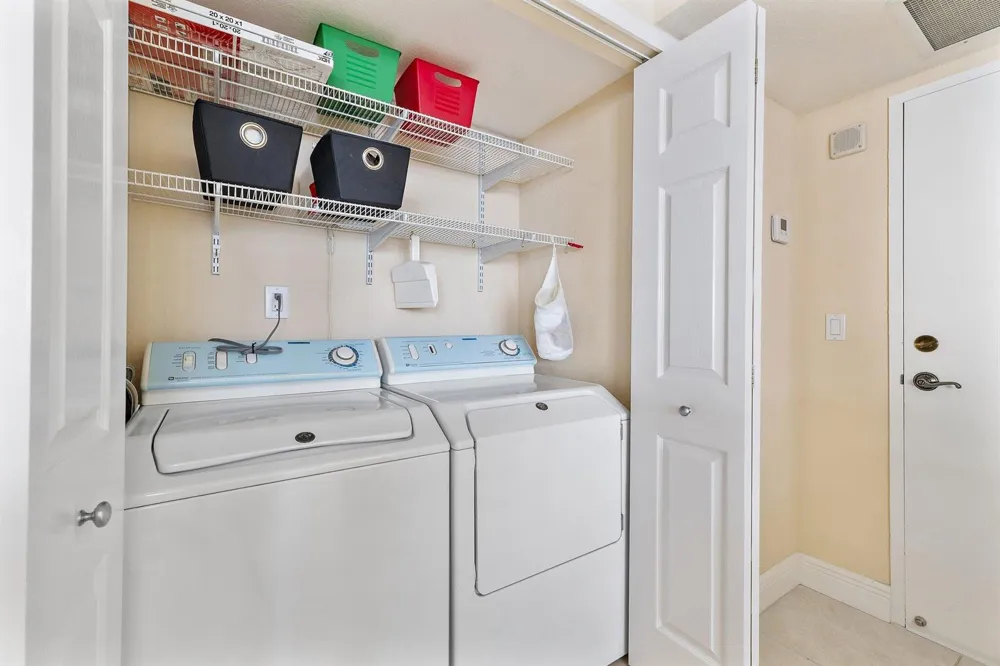 5440 Ocean Drive #907 Singer Island, FL 33404