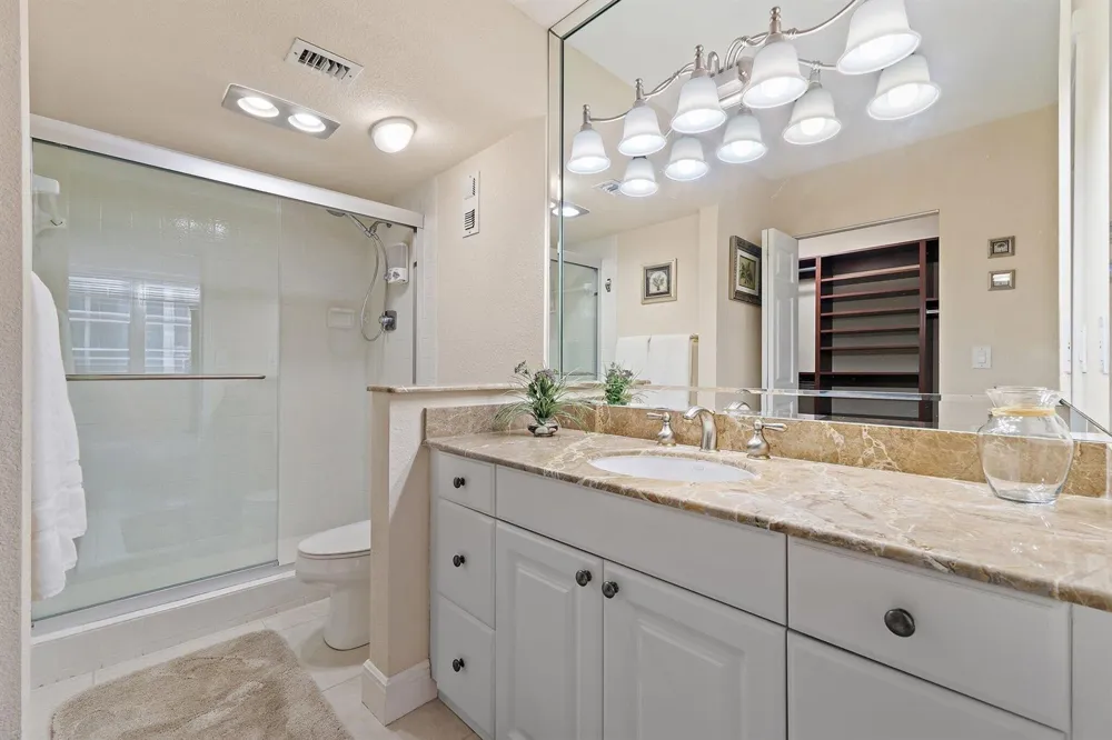 5440 Ocean Drive #907 Singer Island, FL 33404