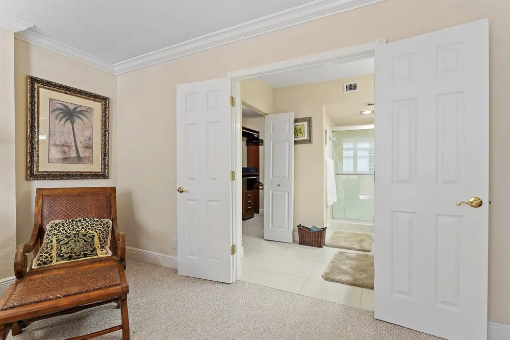 5440 Ocean Drive #907 Singer Island, FL 33404