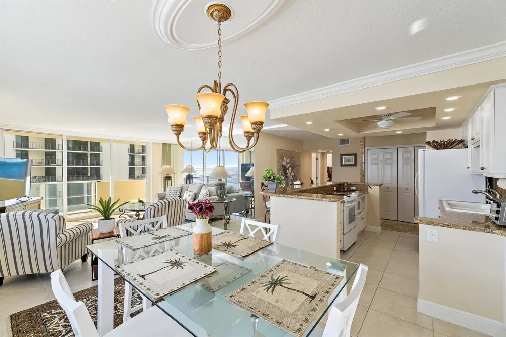 5440 Ocean Drive #907 Singer Island, FL 33404