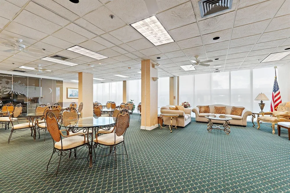 5440 Ocean Drive #907 Singer Island, FL 33404