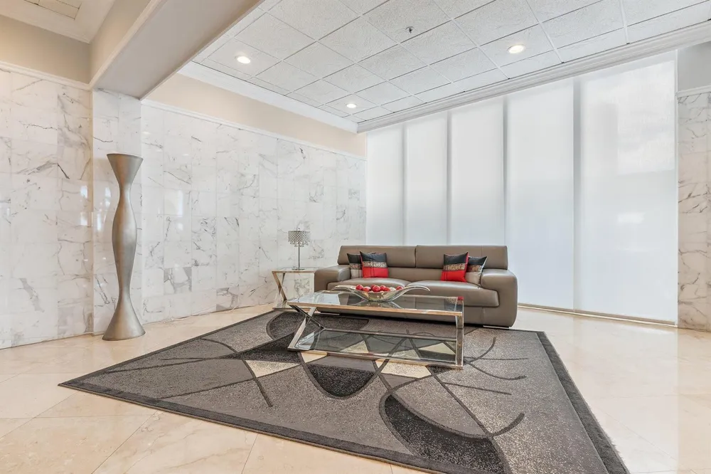 5440 Ocean Drive #907 Singer Island, FL 33404