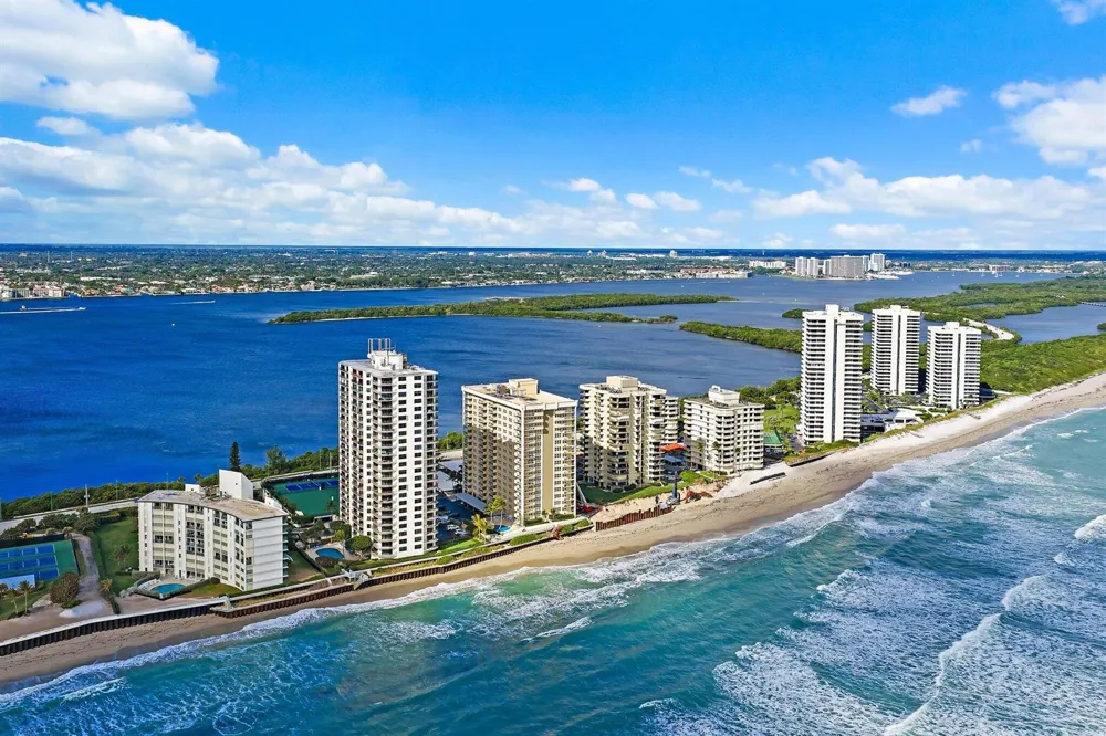 5440 Ocean Drive #907 Singer Island, FL 33404