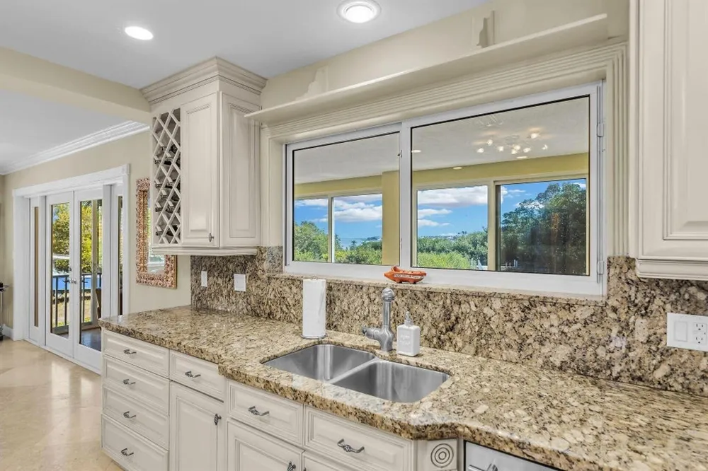205 Stirrup Key Boulevard Marathon, FL 33050