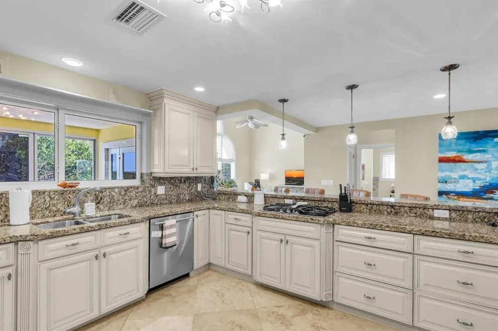 205 Stirrup Key Boulevard Marathon, FL 33050