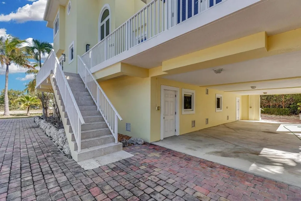 205 Stirrup Key Boulevard Marathon, FL 33050