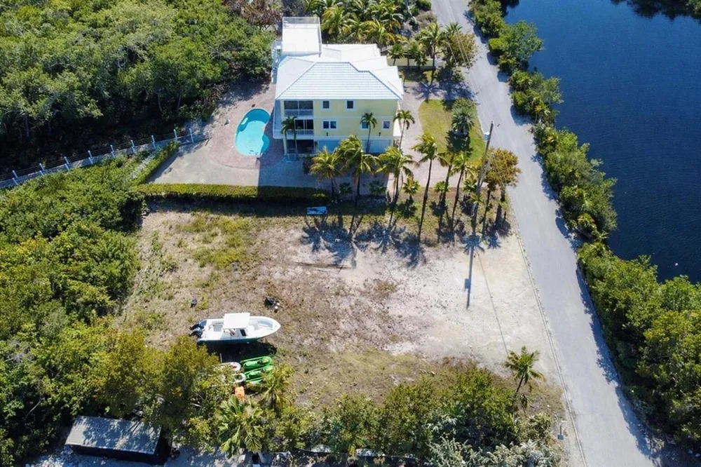 205 Stirrup Key Boulevard Marathon, FL 33050