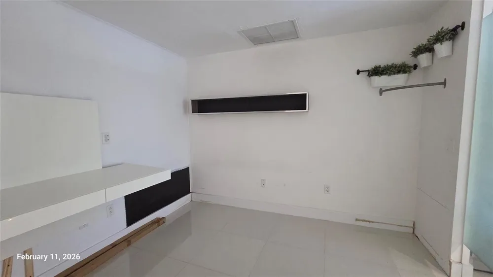 2950 NE 188th Street #110 Aventura, FL 33180