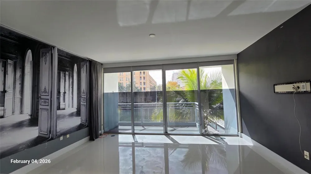 2950 NE 188th Street #110 Aventura, FL 33180
