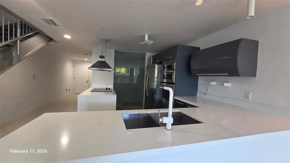 2950 NE 188th Street #110 Aventura, FL 33180
