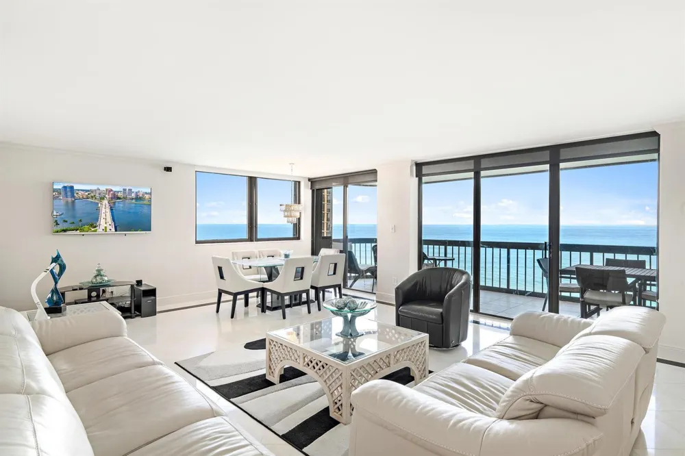 5380 Ocean Drive #19e Singer Island, FL 33404
