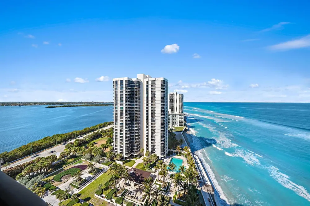 5380 Ocean Drive #19e Singer Island, FL 33404