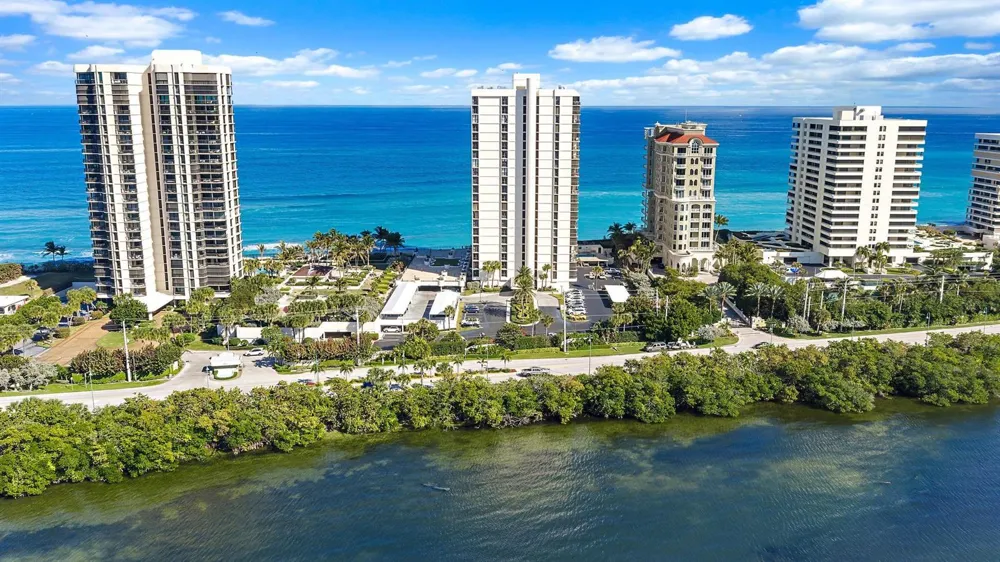 5380 Ocean Drive #19e Singer Island, FL 33404