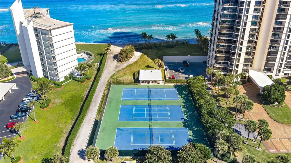 5380 Ocean Drive #19e Singer Island, FL 33404