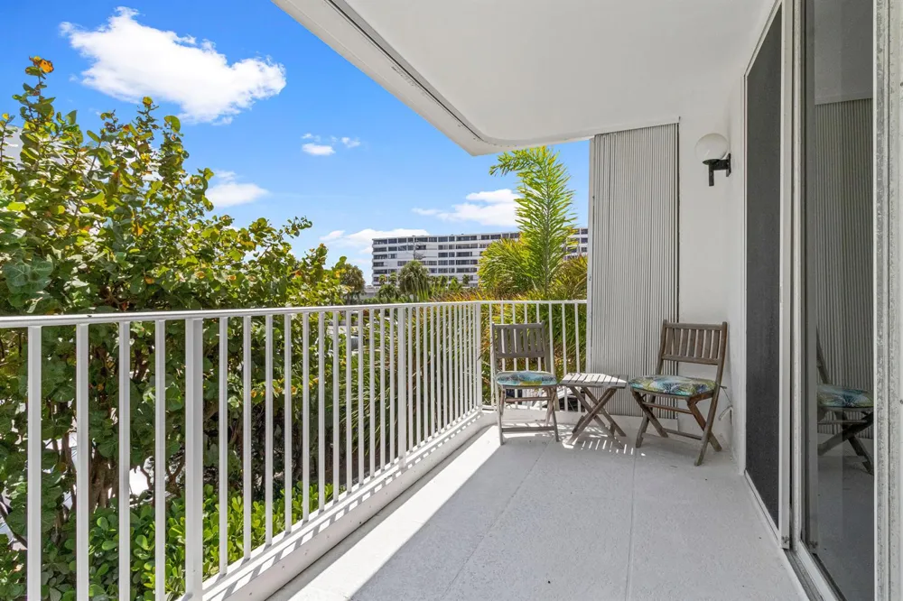 3580 S Ocean Boulevard #2a South Palm Beach, FL 33480