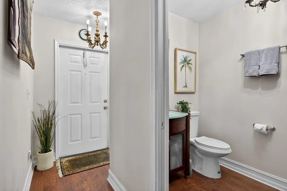 2122 NE 44th Street Lighthouse Point, FL 33064
